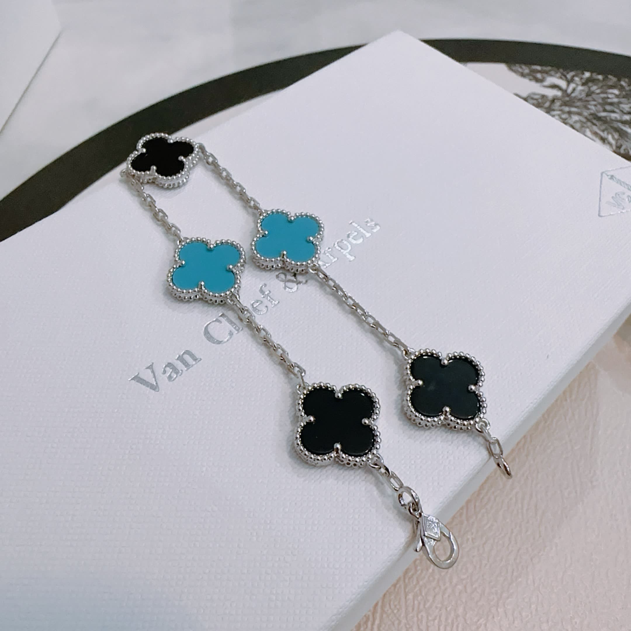 Van Cleef & Arpels Vintage Alhambra Bracelet